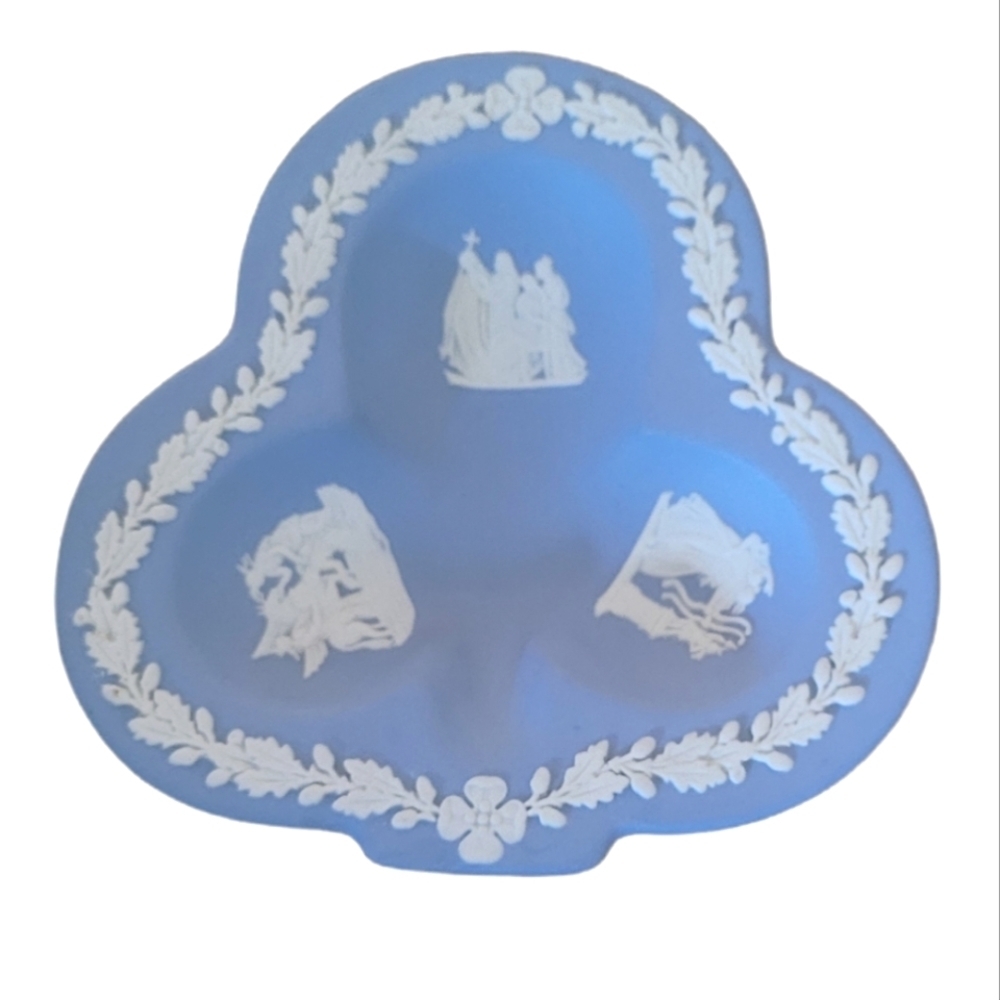 Vintage - Wedgewood Blue Jasper Grecian‎ Ashtray